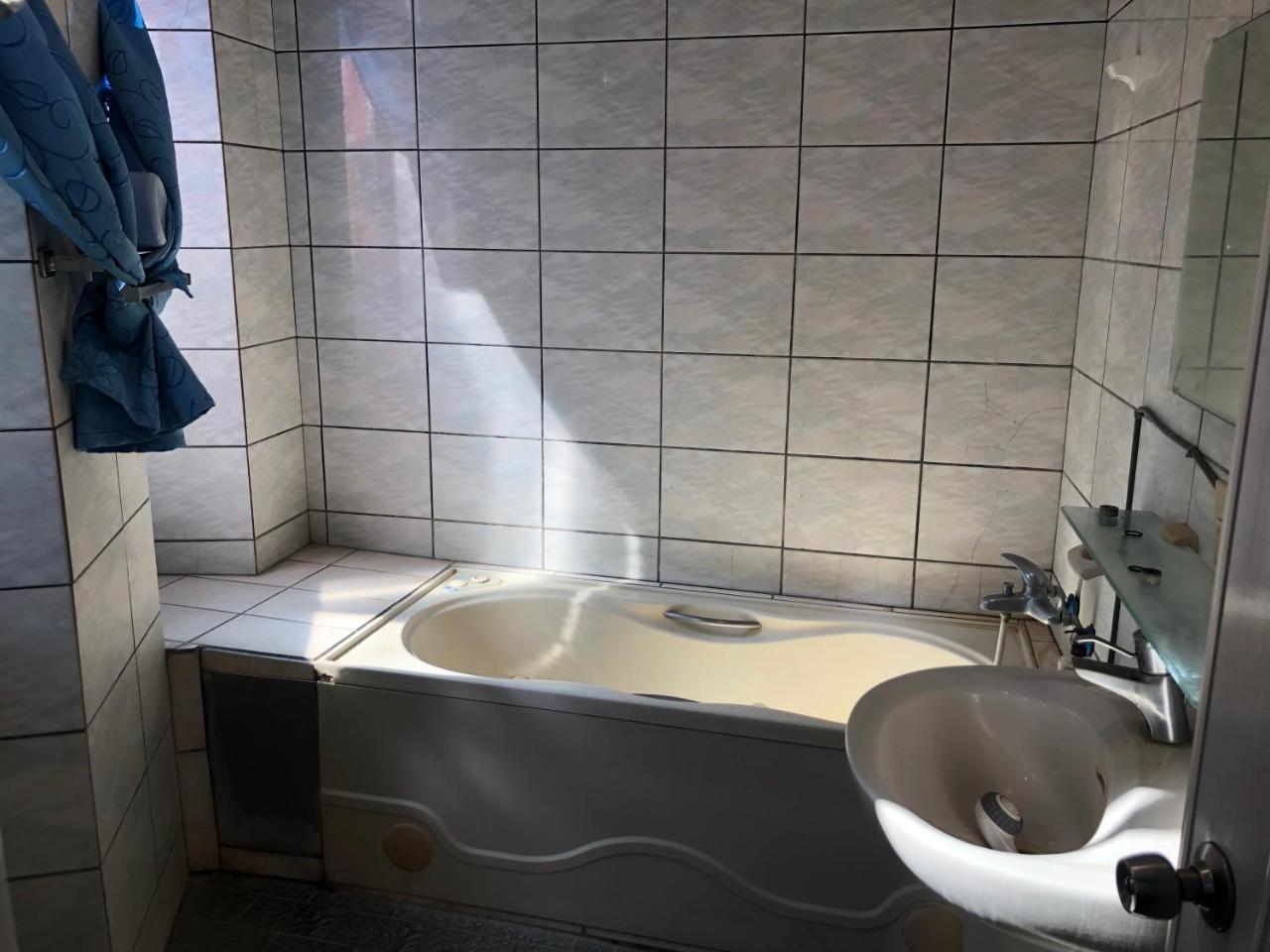 Kai Cheng Inn 旅館134 Джиаоси Екстериор снимка